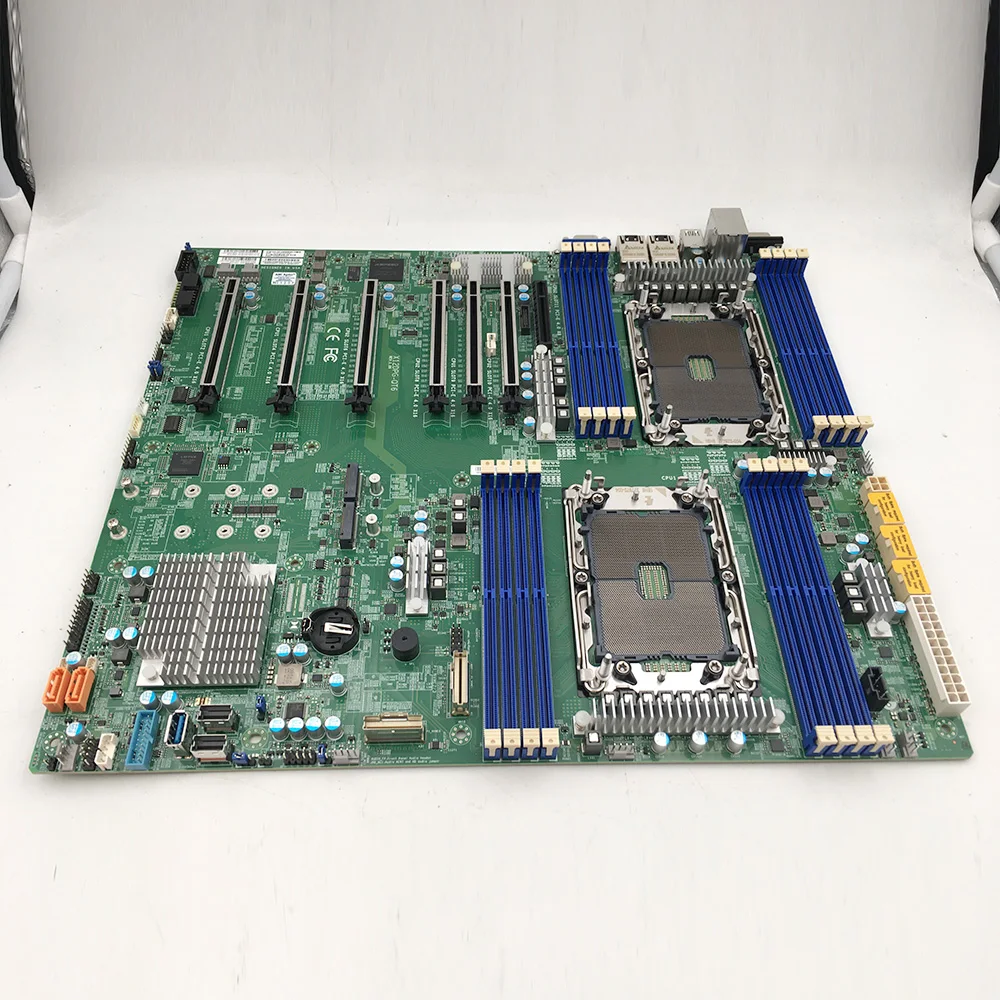 За дънната платка работна станция Supermicro LGA-4189 DDR4 Мащабируеми Процесори от 3-то поколение PCI-E 4.0 M. 2 IPMI2.0 X12DPG-QT6
